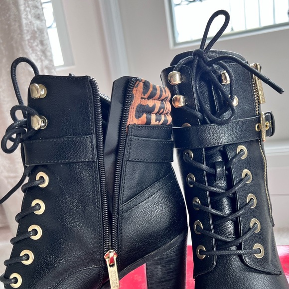 Guess elegant boots - Picture 5 of 7